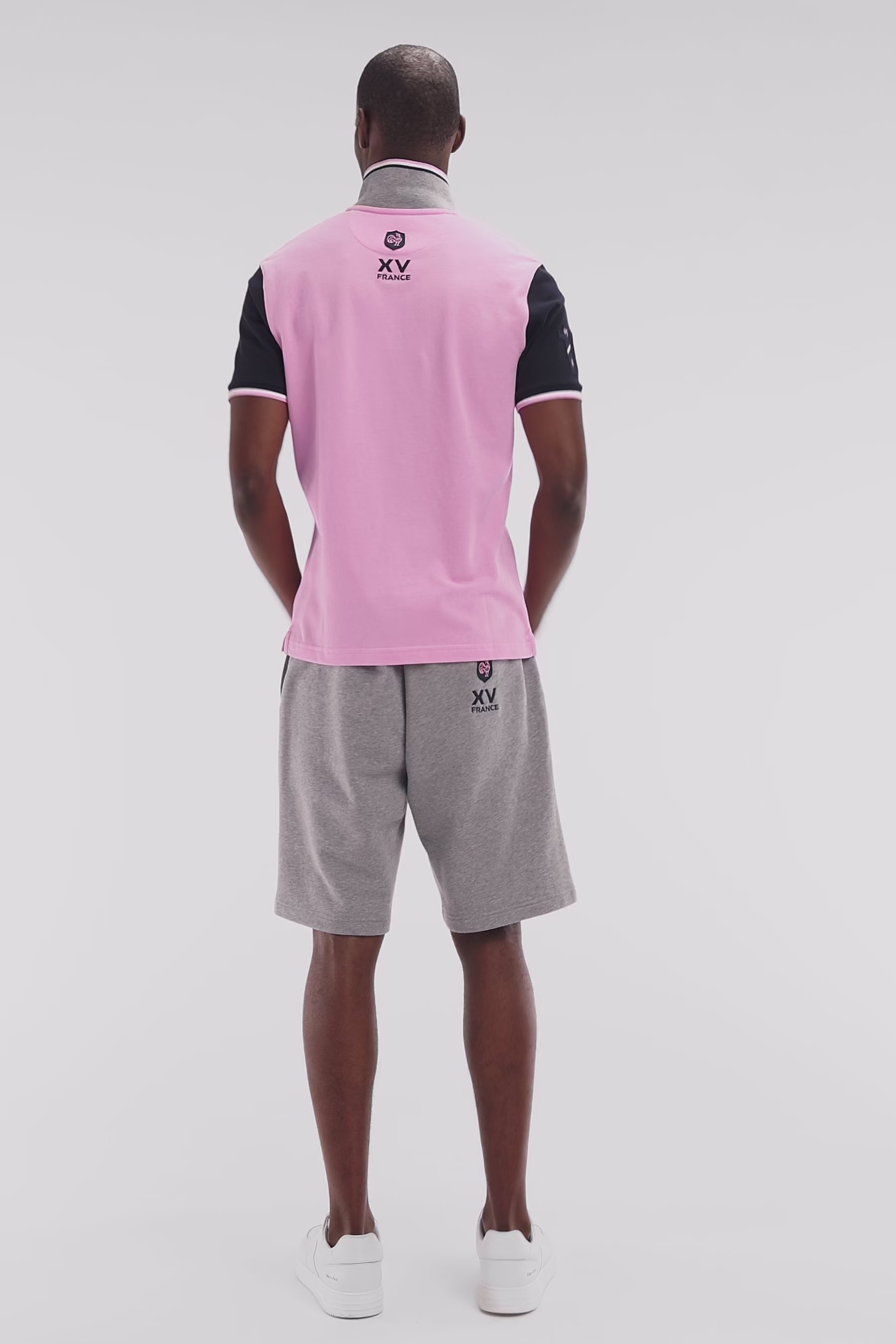 Polo à manches courtes en piqué coton rose broderie 10 manche coupe droite