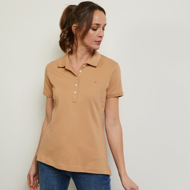 Polo marron en coton Pima piqué à col rayé