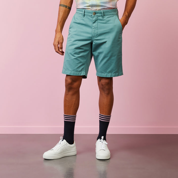 Bermuda chino vert