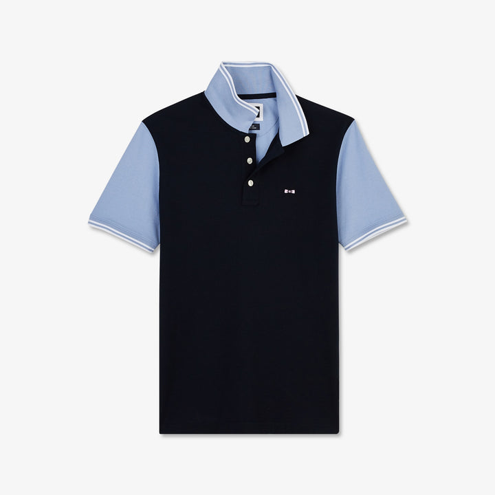 Polo bicolore à détails contrastés