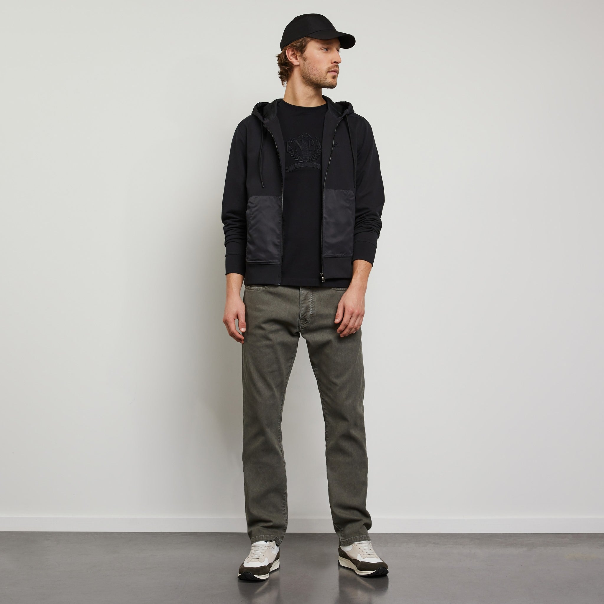 Sweat à capuche zippé noir
