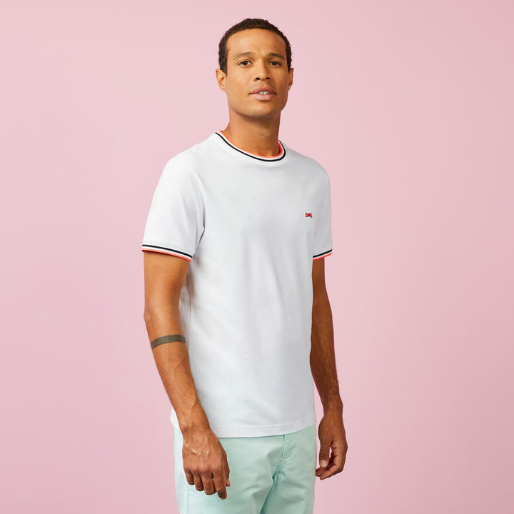 T-shirt uni blanc à détails tricolores