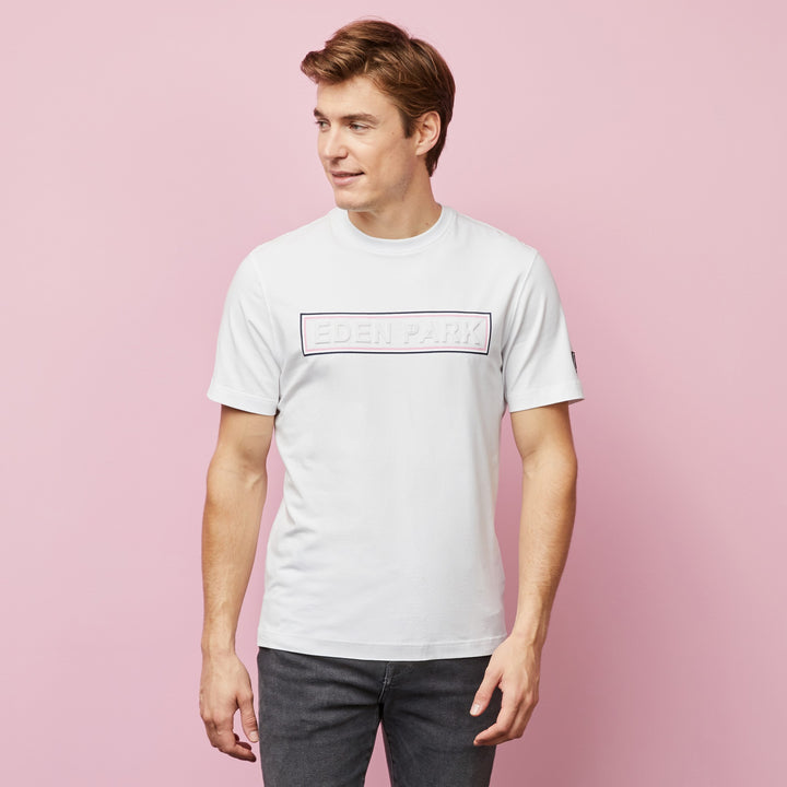 T-shirt blanc à inscription embossée