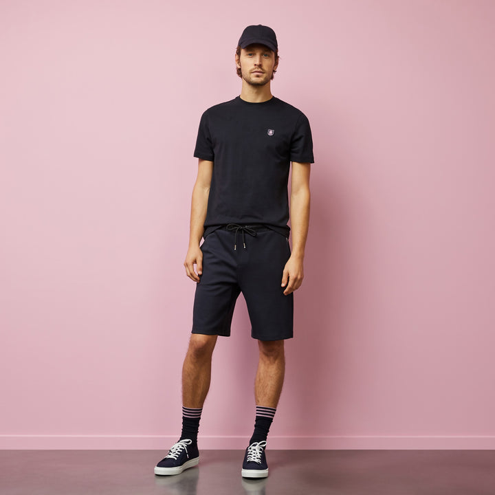 T-shirt bleu foncé à broderie 10