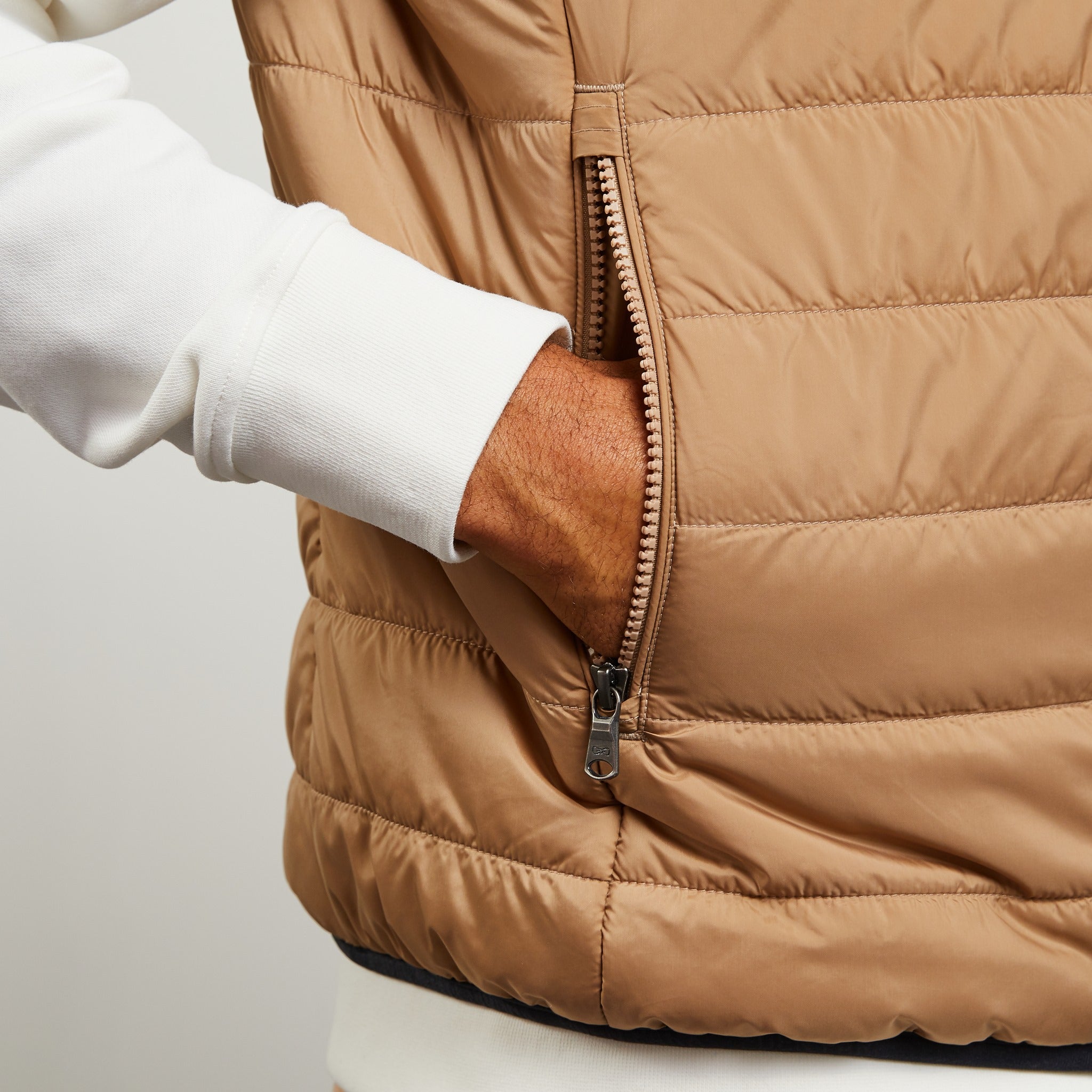 Doudoune beige sans manches