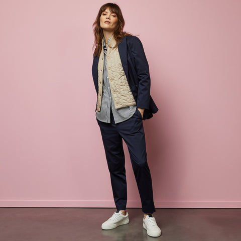 Beige sleeveless puffa jacket - Image 3
