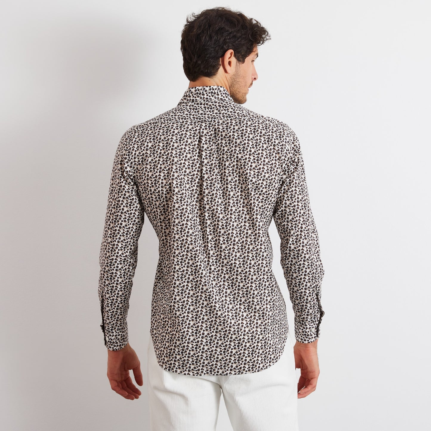 Poplin shirt with an autumn flowers motif