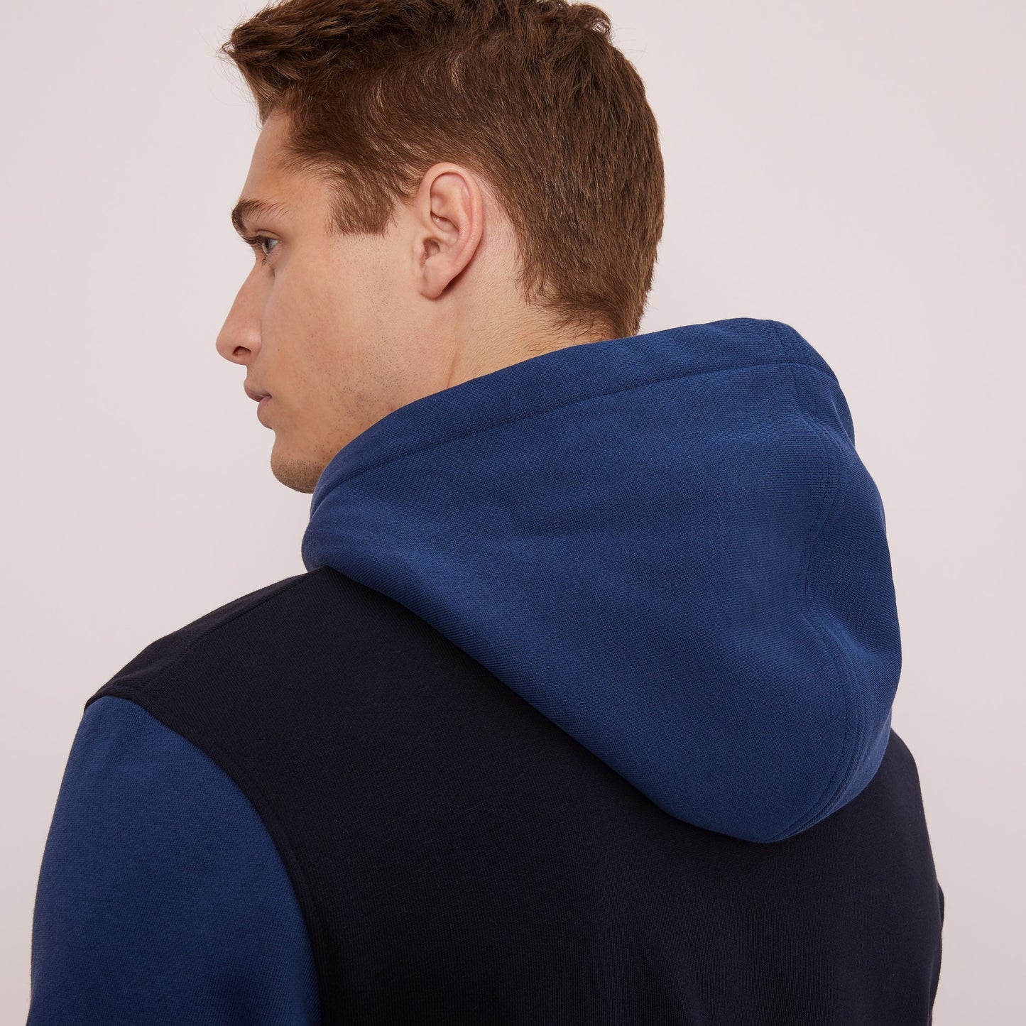 Sweat à capuche color-block