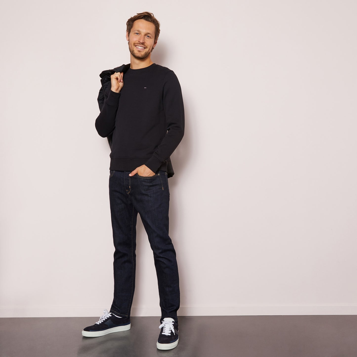 Sweat col rond uni noir
