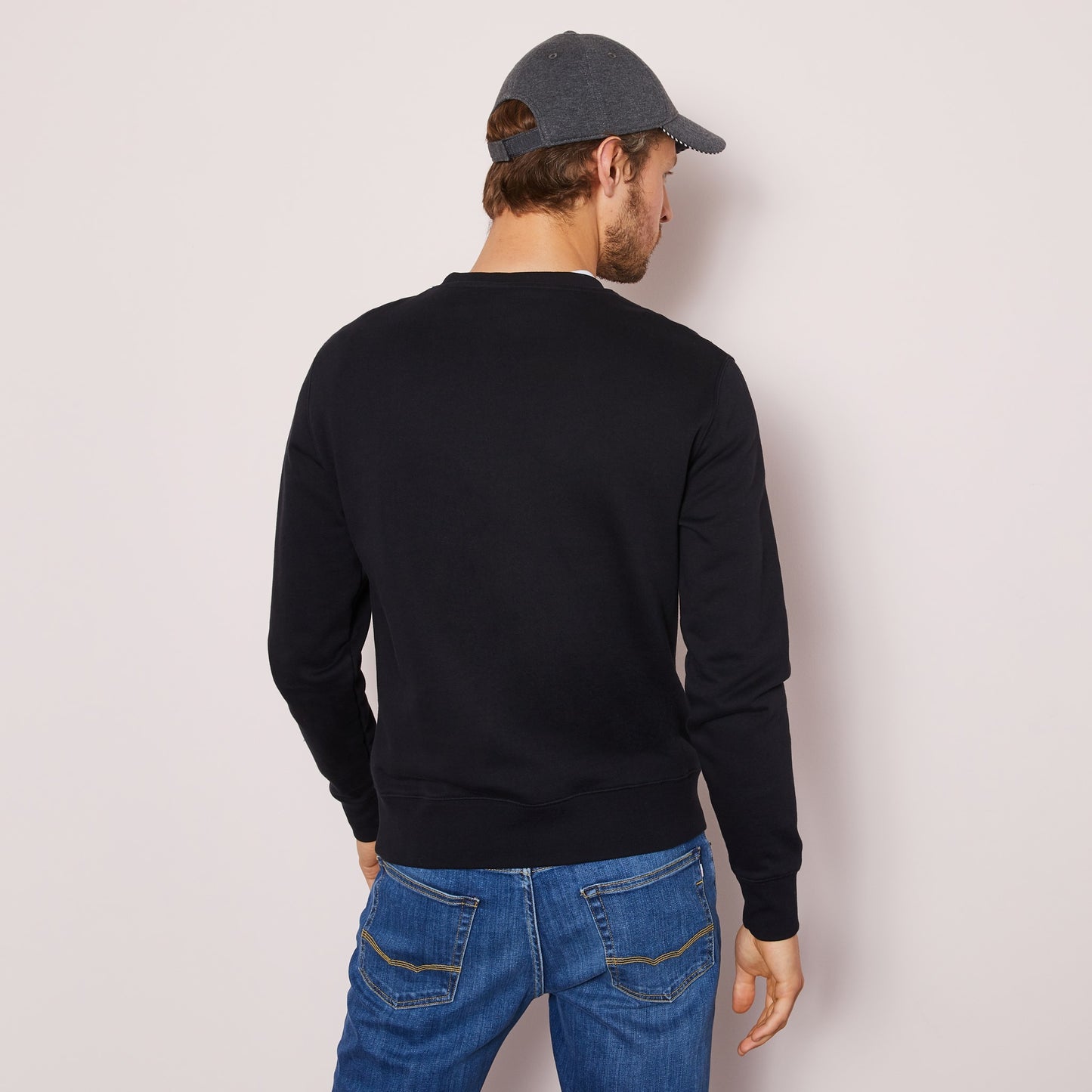 Sweat noir à logo embossé